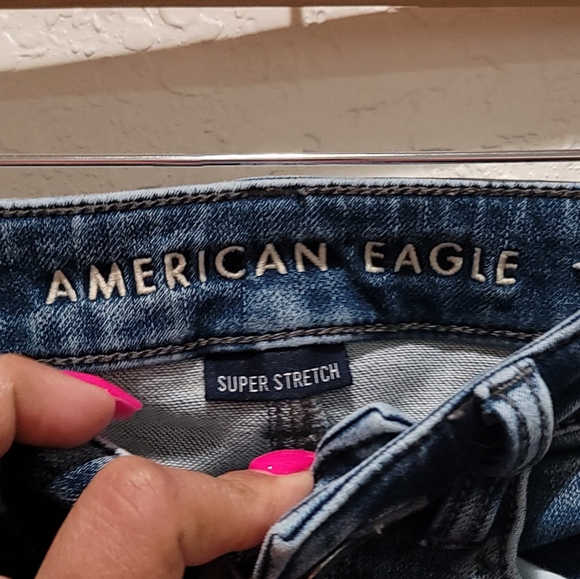 American Eagle Outfitters Short Super Stretch Distressed Skinny Jeans - Picture 3 of 8